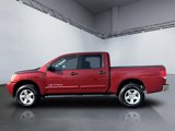 Used 2014 Nissan Titan SV image 2