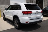 Used 2020 Jeep Grand Cherokee Limited image 3