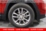 Certified 2022 GMC Terrain SLT image 3