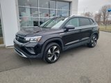 Certified 2024 Volkswagen Taos SE image 3