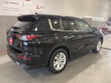 New 2025 Mitsubishi Outlander ES image 4