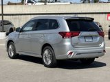 Used 2022 Mitsubishi Outlander LE image 5