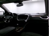 Used 2017 GMC Acadia SLE image 3