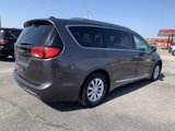Used 2019 Chrysler Pacifica Touring-L image 5