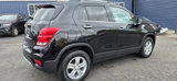 Used 2017 Chevrolet Trax LT w/ LT Convenience Package image 4
