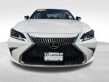 Used 2019 Lexus ES 350 Luxury image 2