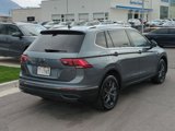 Used 2022 Volkswagen Tiguan SE w/ Panoramic Sunroof Package image 3