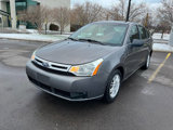 Used 2010 Ford Focus SE image 2