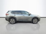 Used 2022 Nissan Rogue SV image 4