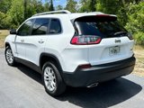 Used 2019 Jeep Cherokee Latitude w/ Popular Appearance Group image 6