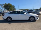 New 2025 Hyundai Elantra SE image 4
