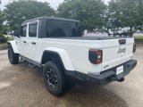 Used 2020 Jeep Gladiator Overland image 5