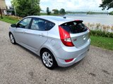 Used 2013 Hyundai Accent SE image 3