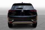 Used 2023 Buick Envision Essence image 4