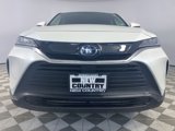 Used 2022 Toyota Venza LE image 2