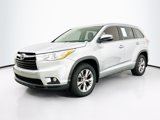 Used 2014 Toyota Highlander XLE image 3