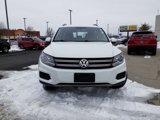 Used 2018 Volkswagen Tiguan Limited w/ Premium Package image 2