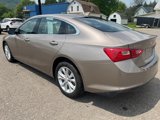 Used 2025 Chevrolet Malibu LT image 3