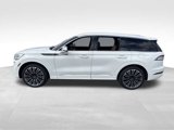 Used 2022 Lincoln Aviator Black Label image 3
