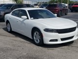 Used 2022 Dodge Charger SXT image 2