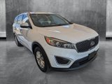 Used 2018 Kia Sorento LX image 3