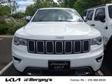 Used 2017 Jeep Grand Cherokee Limited image 2
