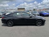 Used 2022 Hyundai Elantra SEL image 4