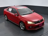Used 2017 Volkswagen Jetta GLI image 5
