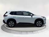 Used 2023 Nissan Rogue SV w/ SV Premium Package image 2
