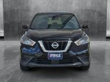 Used 2020 Nissan Kicks S image 2