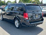 Used 2016 Dodge Grand Caravan SXT w/ UConnect Hands-Free Group image 5