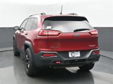 Used 2017 Jeep Cherokee Trailhawk w/ Comfort/Convenience Group image 4