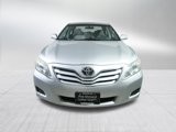 Used 2011 Toyota Camry LE image 2