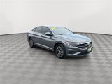 Used 2020 Volkswagen Jetta SE image 2