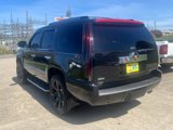 Used 2011 Cadillac Escalade Luxury image 3