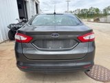 Used 2015 Ford Fusion SE image 3