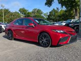 Used 2023 Toyota Camry SE image 2