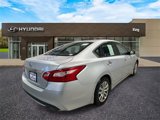 Used 2017 Nissan Altima 2.5 S w/ Power Driver Seat Package image 5