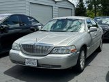 Used 2007 Lincoln Town Car Signature image 2