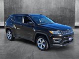 Used 2017 Jeep Compass Latitude image 3