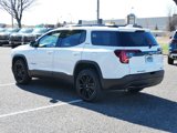 Used 2023 GMC Acadia SLE w/ Driver Convenience Package image 6