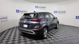 Used 2022 Hyundai Kona SE image 5