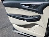 Used 2022 Ford Edge Titanium image 6