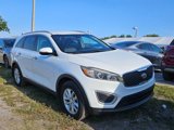 Used 2018 Kia Sorento LX image 2