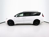 Used 2021 Chrysler Pacifica Touring-L w/ S Appearance Package image 4