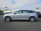 Used 2017 Volvo V60 T5 Premier w/ Convenience Package image 4
