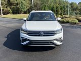 Used 2022 Volkswagen Tiguan SE image 3