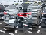Used 2018 Toyota Camry LE image 4