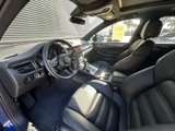 Certified 2025 Porsche Macan image 4