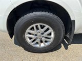 Used 2018 Nissan Frontier SV image 3